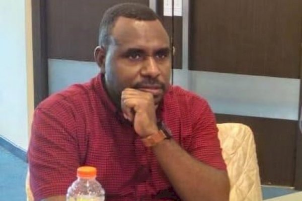 SAATNYA AMPUTASI TOTAL POLITIK “CIUM TANGAN” PADA PEMILUKADA TAHUN 2020