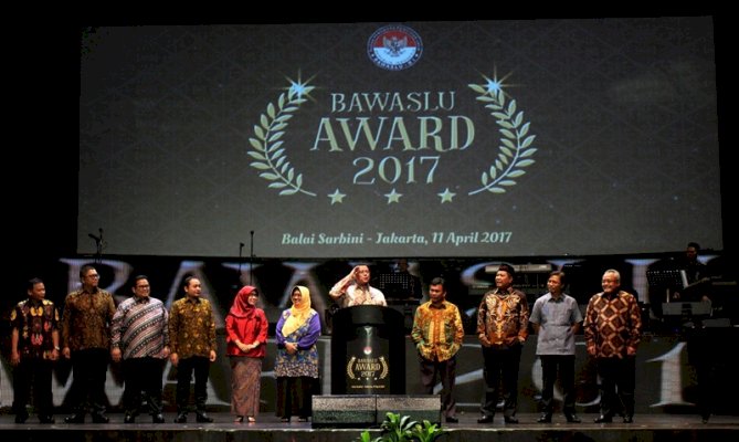 KINERJA DAN GANJARAN BAWASLU AWARD