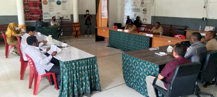 Menjamin Hak-hak Konstitusional Pemilih Disabilitas, Bawaslu Kota Sorong Rakor bersama KPU, Dukcapil, Dinas Sosial & SMA LB