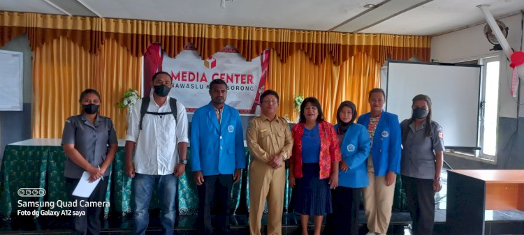 Mahasiswa Victory Magang Di Bawaslu Kota Sorong