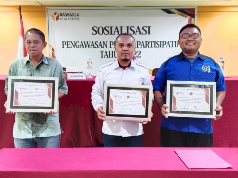 Awasi Tahapan Pemilu, Bawaslu Kota Sorong MoU Bersama IJTI dan PWI